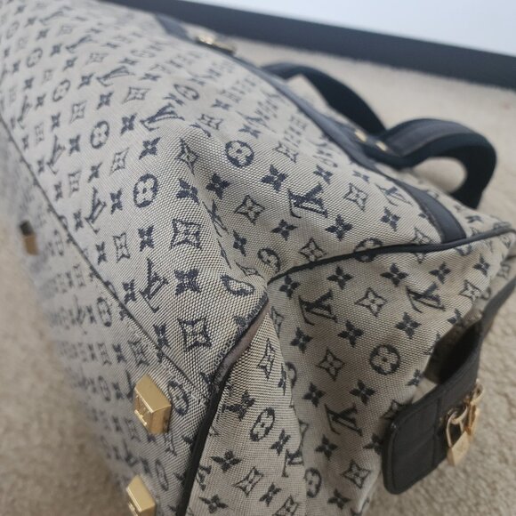 Louis Vuitton Josephine PM Monogram Canvas Bag used Authentic - Picture 7 of 16